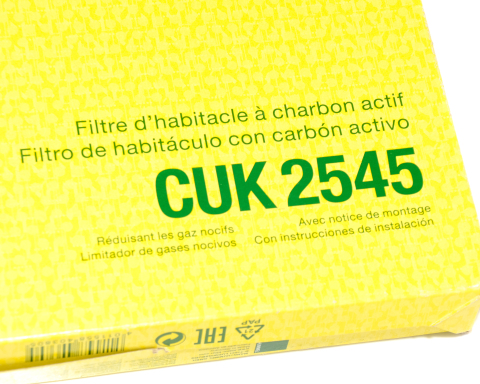 Фільтр салону Skoda Fabia/Roomster/VW Polo 99-10 (вугільний) Фільтр салону Skoda Fabia/Roomster/VW Polo 99-10 (вугільний)