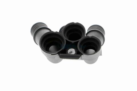 Фланець охолоджуючої рідини (кількість виходів: 3) BMW 3 (E36) 1.6-3.2 09.90-08.00