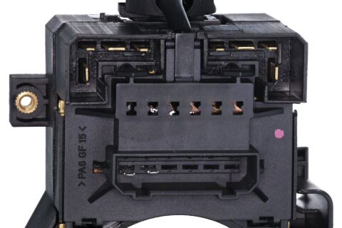 Перемикач підкермовий