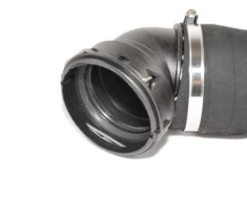 Шланг подачі наддувального повітря BMW 5 (E60), 6 (E63)