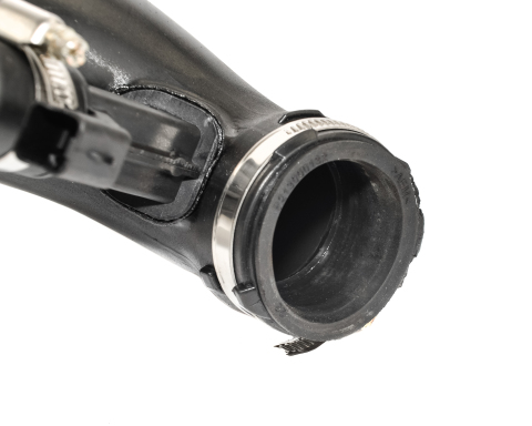 Трубка нагнетаемого воздуха 1.6 16V CITROËN C4 I, C4 II, C4 PICASSO, C5 III, DS3, DS4, DS5 / PEUGEOT 207, 308, 3008, 508, 5008