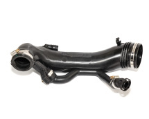 Шланг подачі наддувального повітря 1.6 16V CITROËN C4 I, C4 II, C4 PICASSO, C5 III, DS3, DS4, DS5 / PEUGEOT 207, 308, 3008, 508, 5008 Шланг подачі наддувального повітря 1.6 16V CITROËN C4 I, C4 II, C4 PICASSO, C5 III, DS3, DS4, DS5 / PEUGEOT 207, 308, 3008, 508, 5008