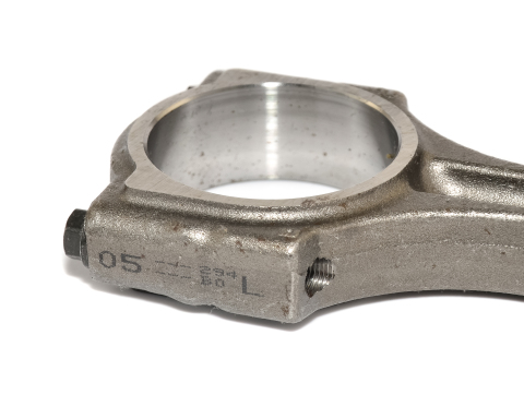 Шатуни к-т 4 шт 2.5dCi Renault Trafic II + Opel Vivaro A 03->14