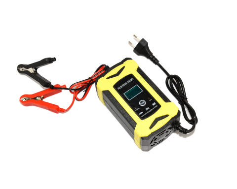 Зарядний пристрій для акумуляторів 12V 6A