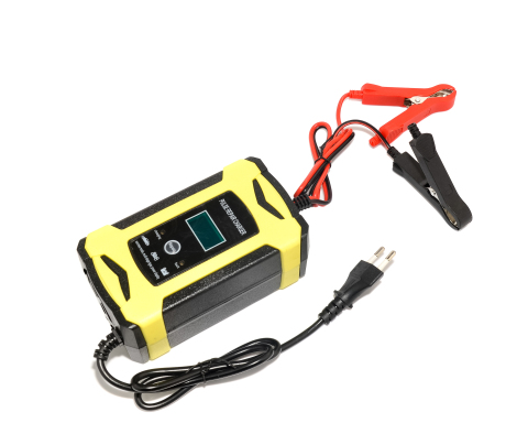 Зарядний пристрій для акумуляторів 12V 6A