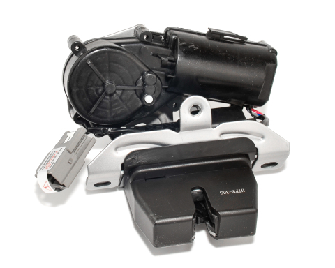 Замок крышки багажника FORD FOCUS 2018-,KUGA 2020-,MONDEO V 2014-,GALAXY 2015-,S-MAX 2015-