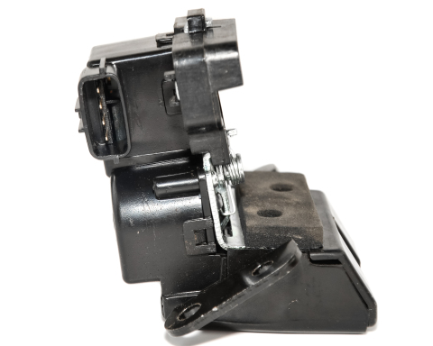 Замок кришки багажника Hyundai Santa Fe 2012-