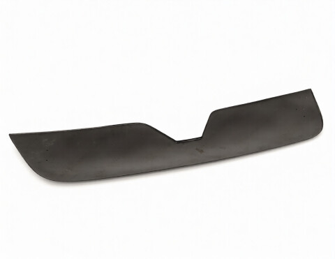 Зимняя накладка ВЕРХНЯЯ на решётку радиатора (матовая) Зимняя накладка ВЕРХНЯЯ на решётку радиатора (матовая)