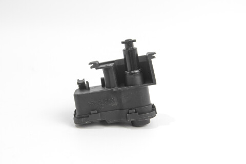 Привід лючка бензобака Skoda Fabia III/Octavia III/VW Golf IV Привід лючка бензобака Skoda Fabia III/Octavia III/VW Golf IV
