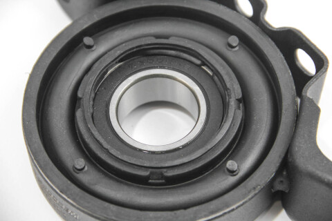 Подшипник подвесной Audi Q7 05-15 (d=30mm) (d=30mm) Подшипник подвесной Audi Q7 05-15 (d=30mm) (d=30mm)