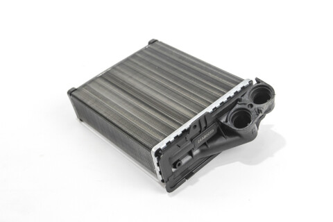 Радиатор печки Duster 10-/Logan 04-/Sandero 08- (170x158x22) Радиатор печки Duster 10-/Logan 04-/Sandero 08- (170x158x22)