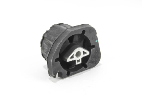 Подушка КПП BMW X5 (E70)/X6 (E71/E72) 3.0sd/3.5i-5.0i 06-14 Подушка КПП BMW X5 (E70)/X6 (E71/E72) 3.0sd/3.5i-5.0i 06-14