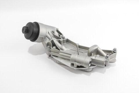 Корпус масляного фільтра Opel Astra/Zafira/Chevrolet Aveo 1.6-1.8 05-