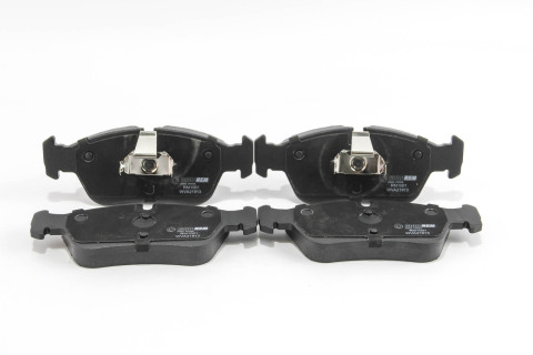 Гальмівні колодки пер. BMW 3 (E36/E46) 90-09 (ATE)
