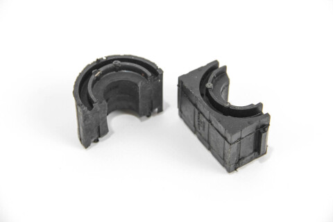 Втулка стабілізатора (к-кт) Opel Astra H 04-10 (17mm)