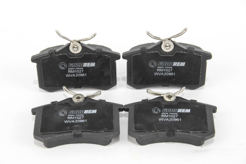 Тормозные колодки зад. Caddy III/IV/Passat/Audi A4/A6 (Lucas)