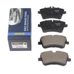 Колодки тормозные диск. перед. перед. MB C-class (W203/CL203/S203) 00-11
