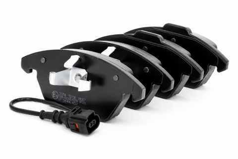 Колодки тормозные передние VW Caddy III 04-15, Golf V 03-09, Skoda Octavia II 04-13 Колодки тормозные передние VW Caddy III 04-15, Golf V 03-09, Skoda Octavia II 04-13