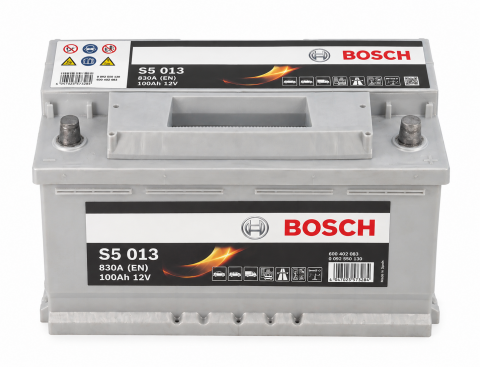Акумулятор Bosch S5 013 100Ah 830A 12V +R