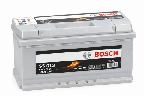 Акумулятор Bosch S5 013 100Ah 830A 12V +R