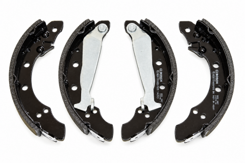 Колодки тормозные задние барабанные Chery Amulet 03-10, VW Golf III 91-97, Passat B3/B4 88-97
