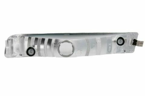 Поворот передній Opel Vivaro 02-07 (R) (білий) (без патрона) Поворот передній Opel Vivaro 02-07 (R) (білий) (без патрона)