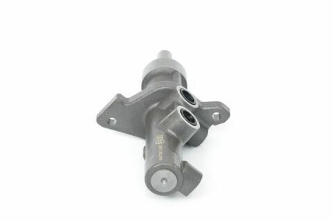 Цилиндр тормозной (главный) MB Sprinter/VW Crafter 06- (d=26mm) Цилиндр тормозной (главный) MB Sprinter/VW Crafter 06- (d=26mm)