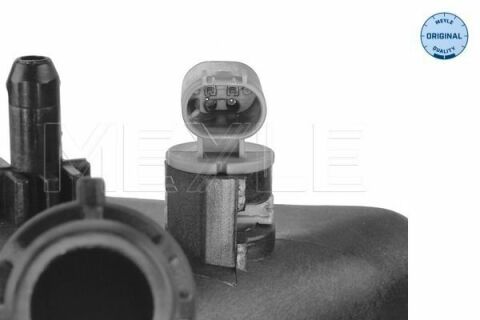 Бачок розширювальний BMW 5 (E60) 2.0-4.5i 01-10