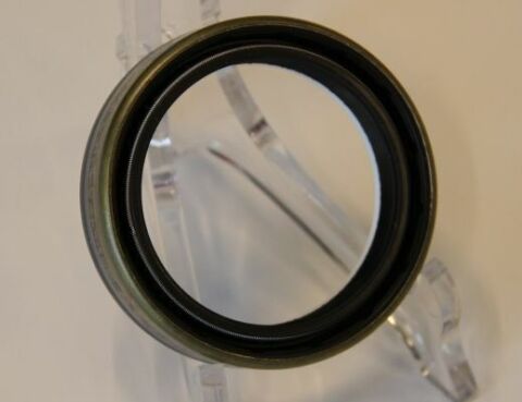 Сальник колінвалу (задній) John Deere (50x65x18) Сальник колінвалу (задній) John Deere (50x65x18)