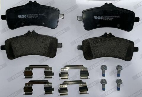 Колодки тормозные дисковые (комплект 4 шт)