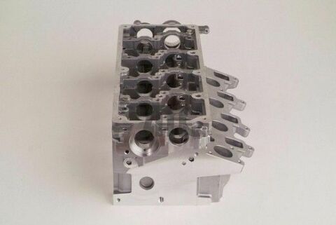 Головка блоку циліндрів VW Caddy 1.6TDI 10-
