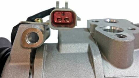 Компресор кондицiонера CHRYSLER VOYAGER IV (RG, RS)