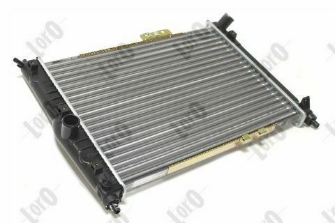 Радіатор охолодження двигуна Lanos 1.5 (-AC)