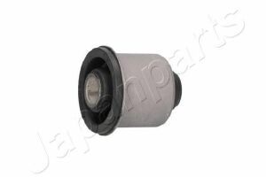 JAPANPARTS NISSAN С/блок пер. рычага Navara 2,5-3,0dCi 05-, Pathfinder 2,5-3,0dCi 05-