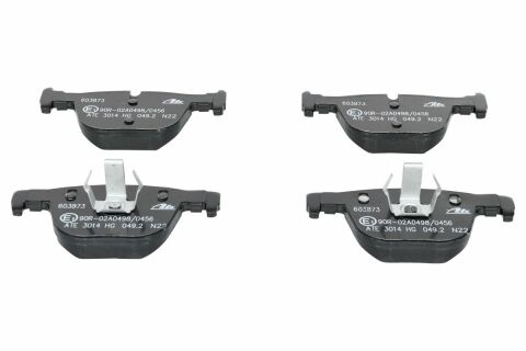 Колодки гальмівні (задні) BMW 3 (F30/F31/F34/F80)/4 (F32/F36/F82) 11- Колодки гальмівні (задні) BMW 3 (F30/F31/F34/F80)/4 (F32/F36/F82) 11-