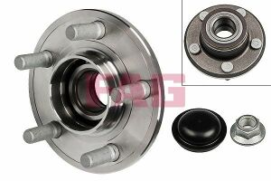 Маточина колеса з елементами монтажу