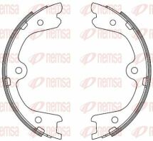 Тормозные колодки барабанные стоян.тормоза pathfinder,navara 05-