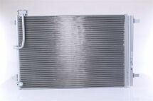 Радиатор кондиционера (конденсатор) с осушителем A8 D4 2.0, 3.0, 4.2, 6.3 10- AUDI