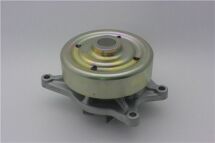 Водяной насос Toyota Avensis