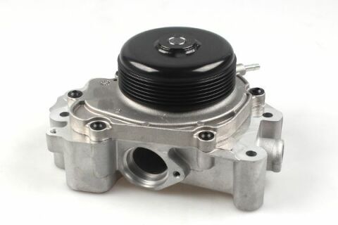 Помпа води MB C-class (W204/S204)/E-class (W212)/Vito (W447) (OM651) 08-