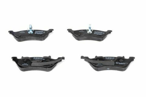 Колодки тормозные (задние) Chrysler Voyager IV 00-08/Dodge Caravan 00-07/Jeep Cherokee 01-08 Колодки тормозные (задние) Chrysler Voyager IV 00-08/Dodge Caravan 00-07/Jeep Cherokee 01-08