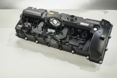 Крышка клапанов BMW 3 (E90/E91/E92/E93) 2.5/3.0 04-13 (N52)