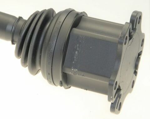 Привідний вал