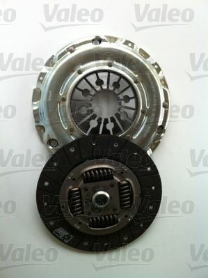 Комплект сцепления VW Golf IV 1.9 TDI 98-06 (d=240mm) Комплект сцепления VW Golf IV 1.9 TDI 98-06 (d=240mm)