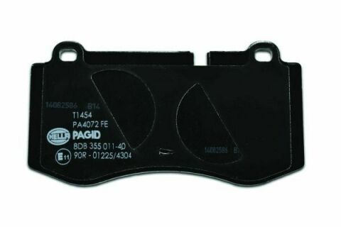 Тормозные колодки пер. MB W221 05-13 (brembo)