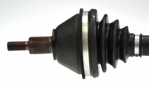 Привідний вал