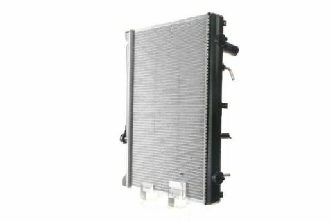 Радіатор охолодження двигуна Grand Vitara 2.5/2.7 98-03 Радіатор охолодження двигуна Grand Vitara 2.5/2.7 98-03