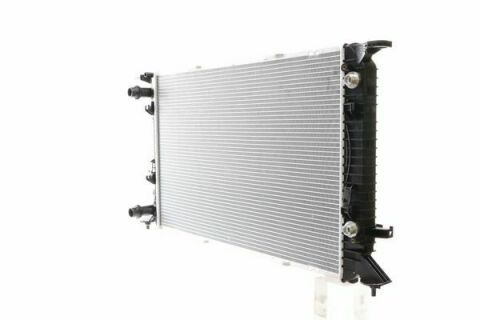 Радиатор охлаждения Audi A4/A5/A6/Q3/Q5 1.4-3.0d 07-16 (АКПП)