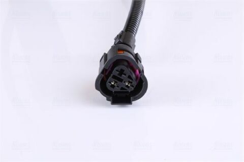 Вентилятор VOLKSWAGEN TOURAN (1T1, 1T2) (03-) 2.0 GAS