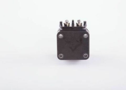 Магнит насос форсунки MB Магнит насос форсунки MB